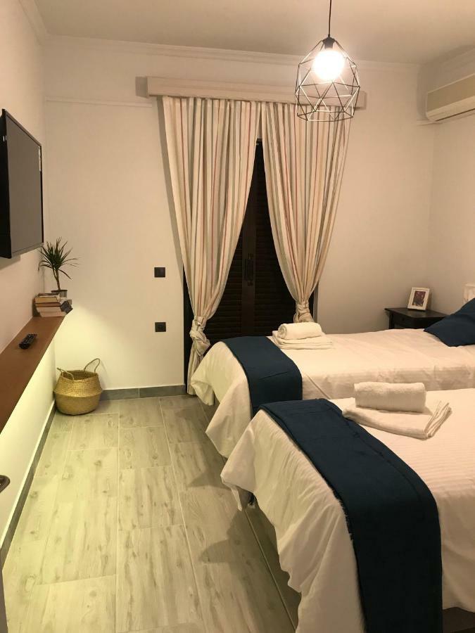 Nikoleta'S Corfu Apartments Gouvia Luaran gambar
